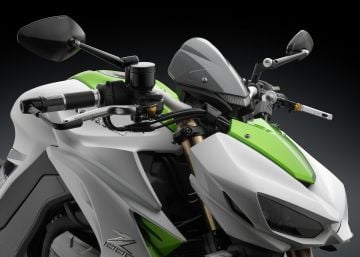 Rizoma Z1000 Ön Cam Siyah ZKW030B