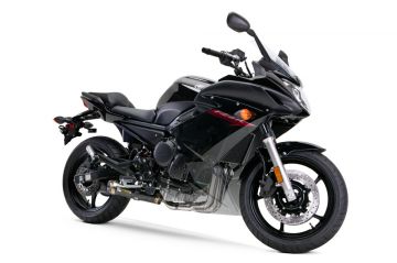 Yamaha XJ6 Diverson Two Brothers Titanyum Komple Egzoz (09-15) M2 Black Series