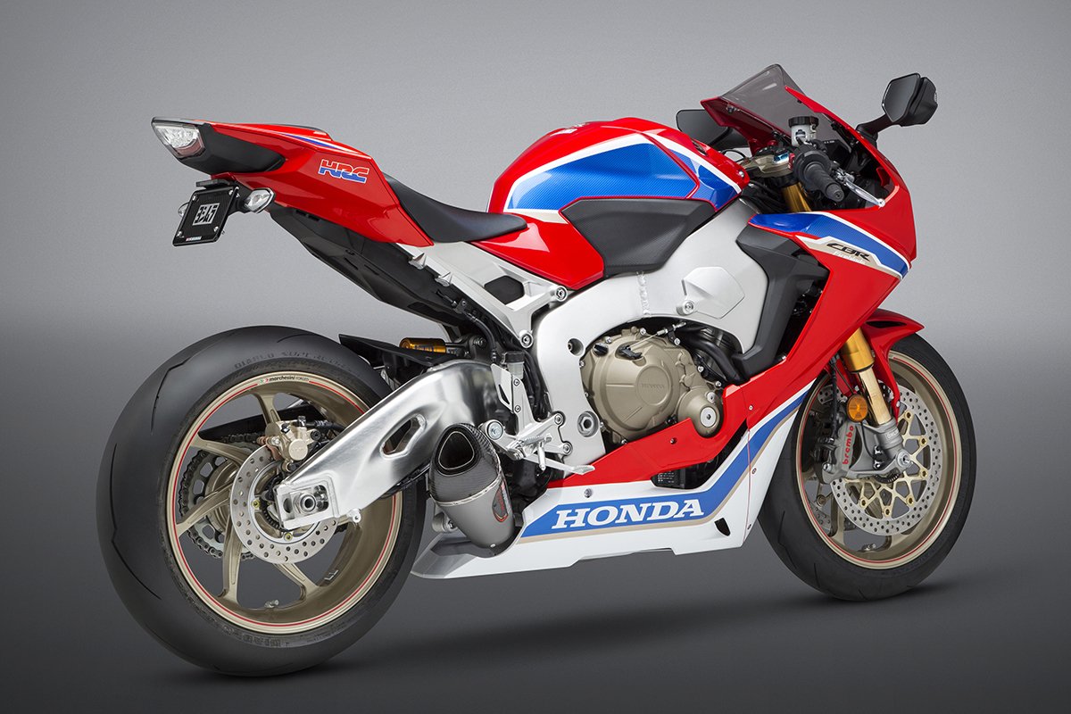 Honda CBR 1000 RR 2017- Yoshimura Street Alpha Slip On Egzoz